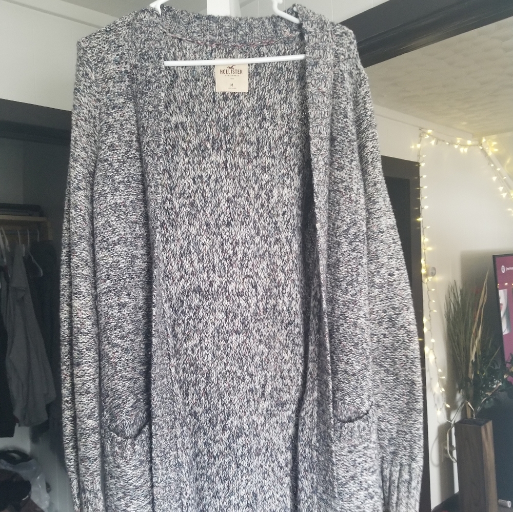Hollister Cardigan